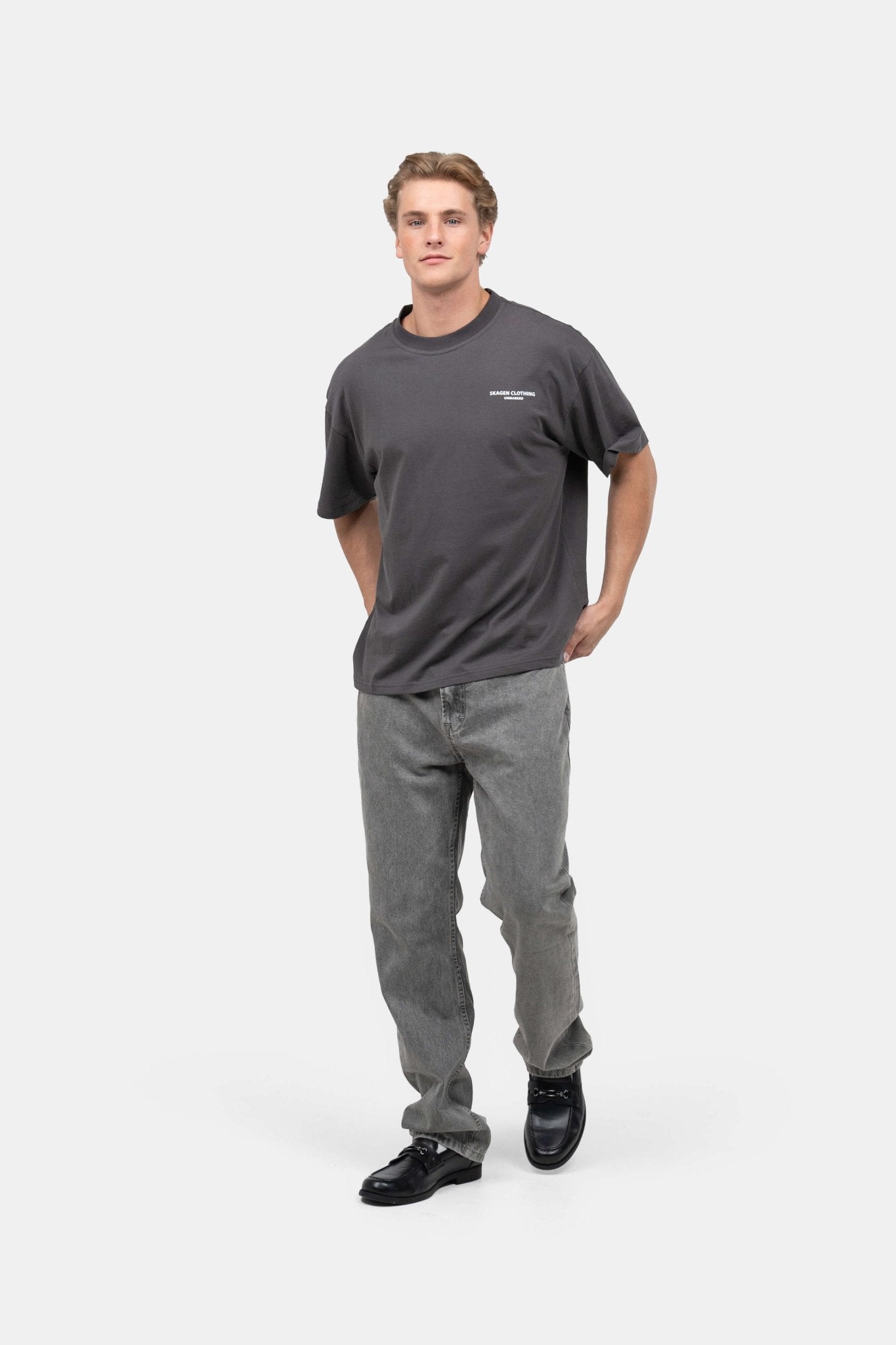 UNMARKED T-shirt Mørkegrå | Skagen-clothing.dk